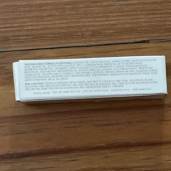 Mary Kay Lipstick Chocolate Mousse 1728 Signature Color Moisturizing NOS Retired - Picture 7 of 7